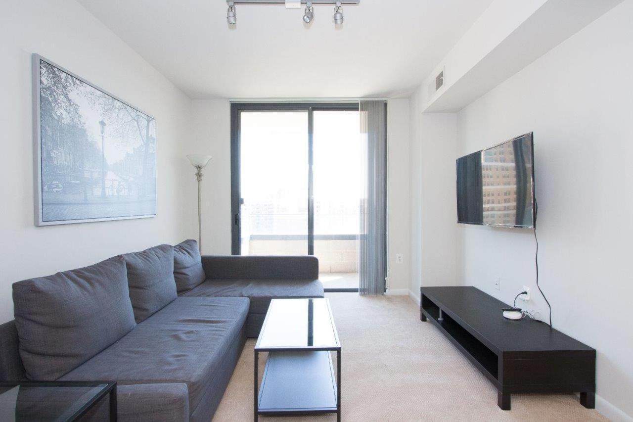 Pentagon Luxe Apartments Arlington Ngoại thất bức ảnh