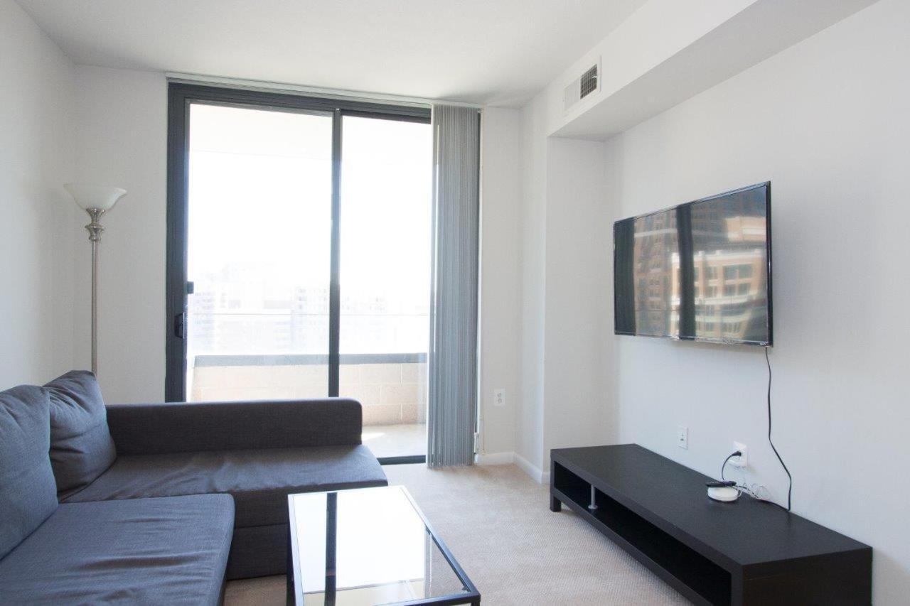 Pentagon Luxe Apartments Arlington Ngoại thất bức ảnh