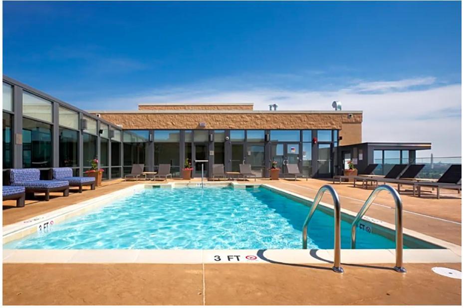 Pentagon Luxe Apartments Arlington Ngoại thất bức ảnh